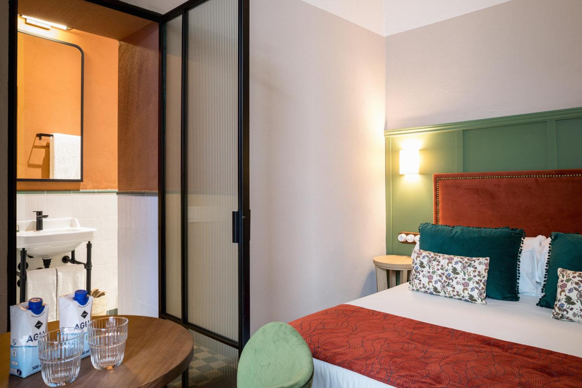 The Honest Hotel & Apartments Σεβίλλη Εξωτερικό φωτογραφία