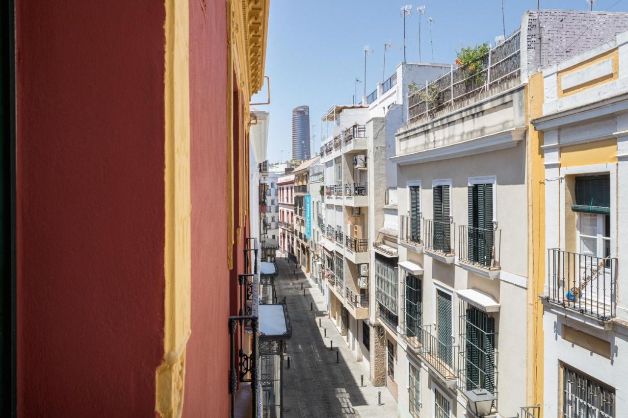 The Honest Hotel & Apartments Σεβίλλη Εξωτερικό φωτογραφία