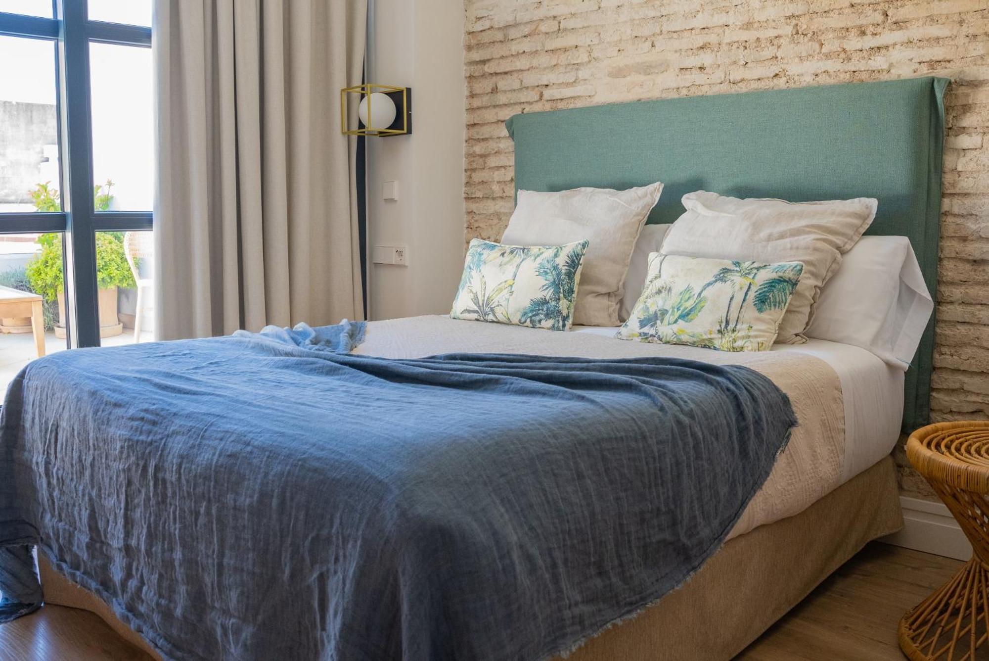 The Honest Hotel & Apartments Σεβίλλη Εξωτερικό φωτογραφία