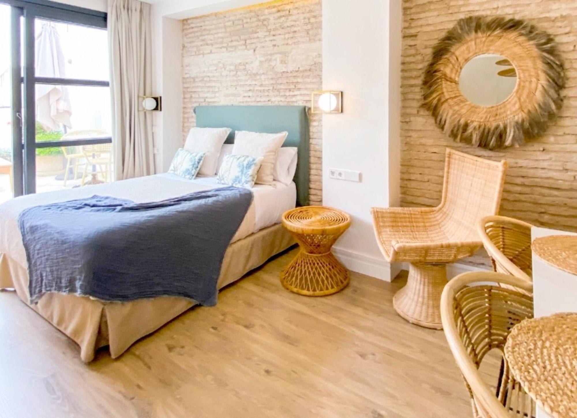 The Honest Hotel & Apartments Σεβίλλη Εξωτερικό φωτογραφία