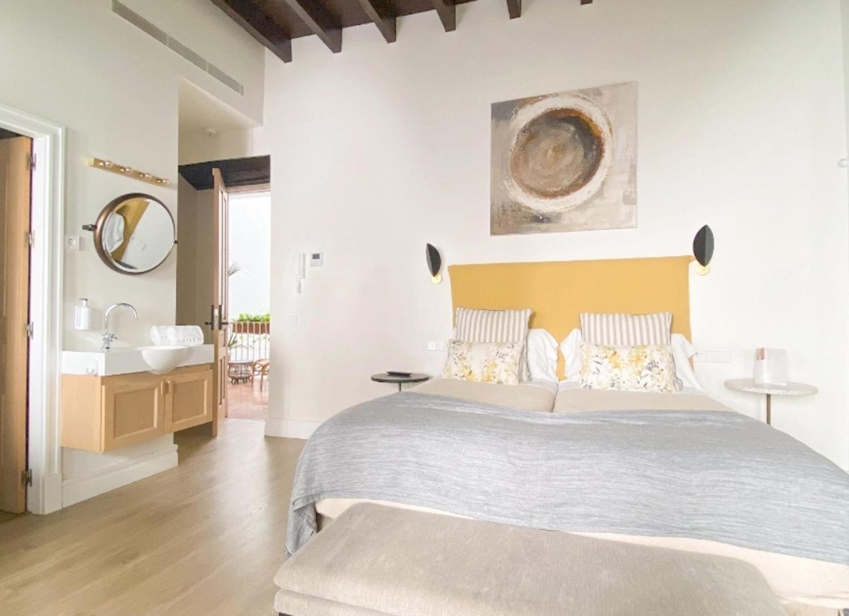 The Honest Hotel & Apartments Σεβίλλη Εξωτερικό φωτογραφία
