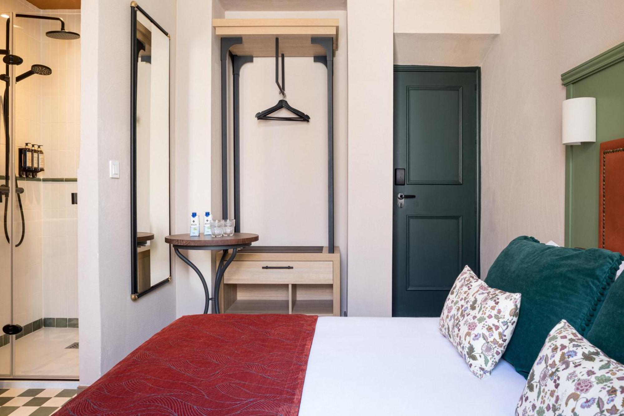 The Honest Hotel & Apartments Σεβίλλη Εξωτερικό φωτογραφία